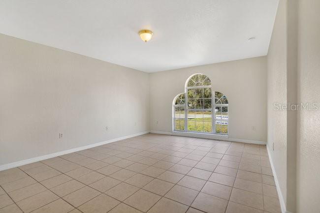 Image 17 of 29 For 754 Camel Court