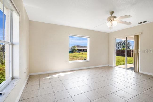 Image 5 of 29 For 754 Camel Court