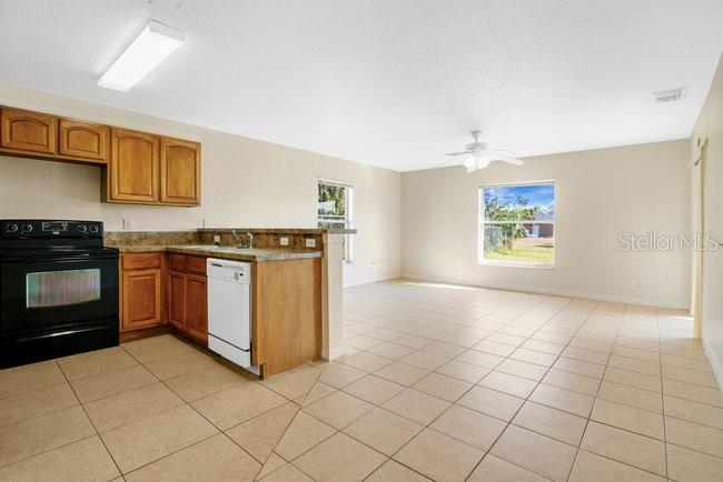 Image 8 of 29 For 754 Camel Court