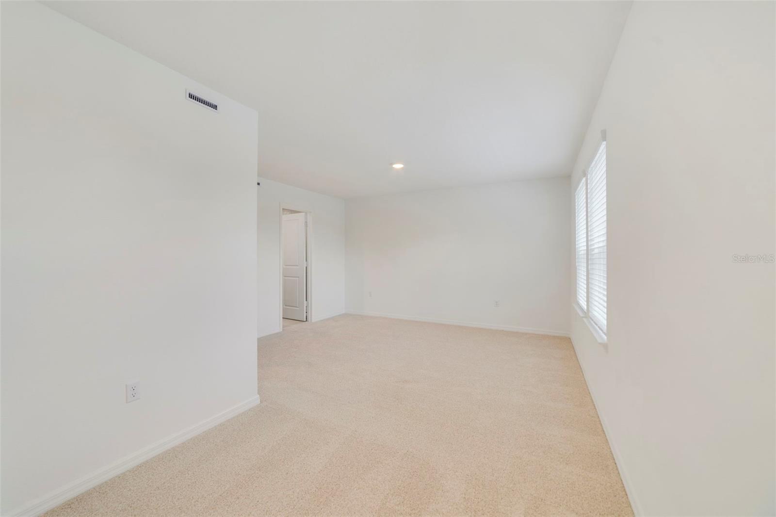 Image 15 of 26 For 167 Aulin Avenue