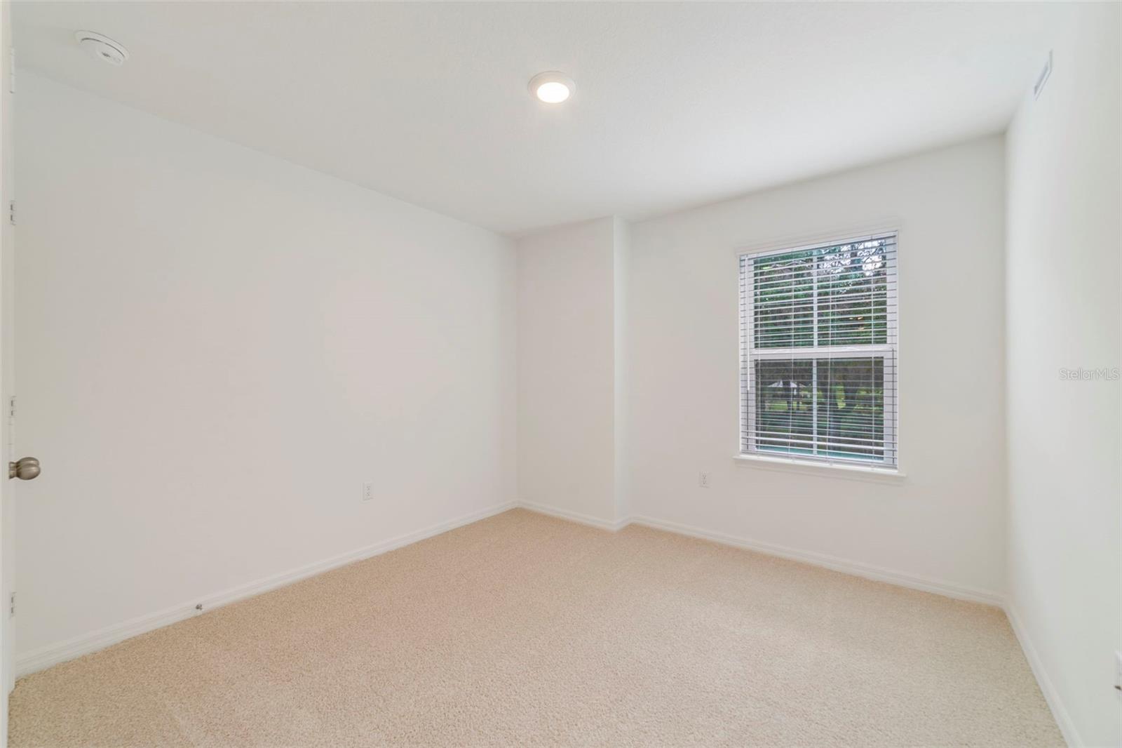 Image 21 of 26 For 167 Aulin Avenue