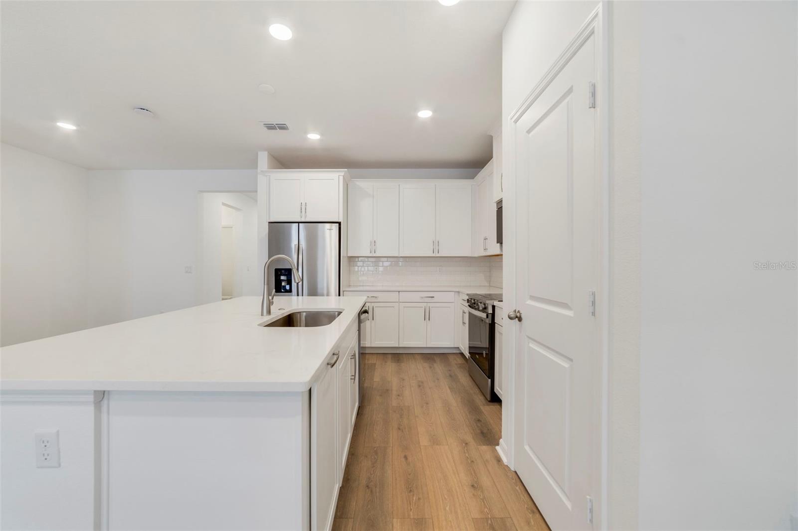 Image 6 of 26 For 167 Aulin Avenue