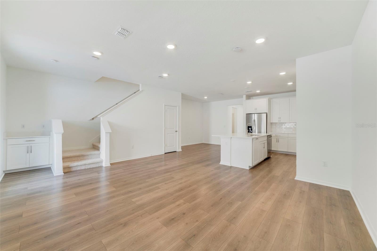 Image 9 of 26 For 167 Aulin Avenue