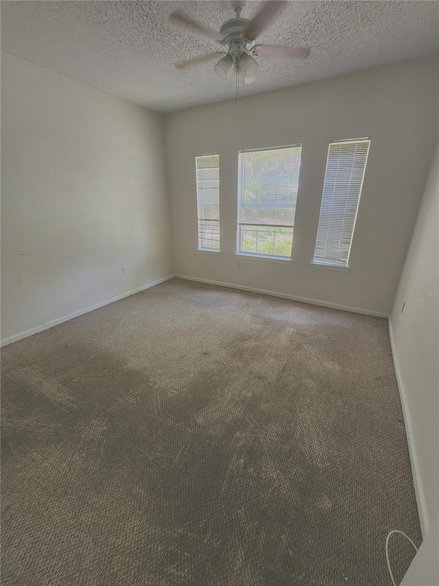 Image 25 of 53 For 12204 Wild Iris Way 109