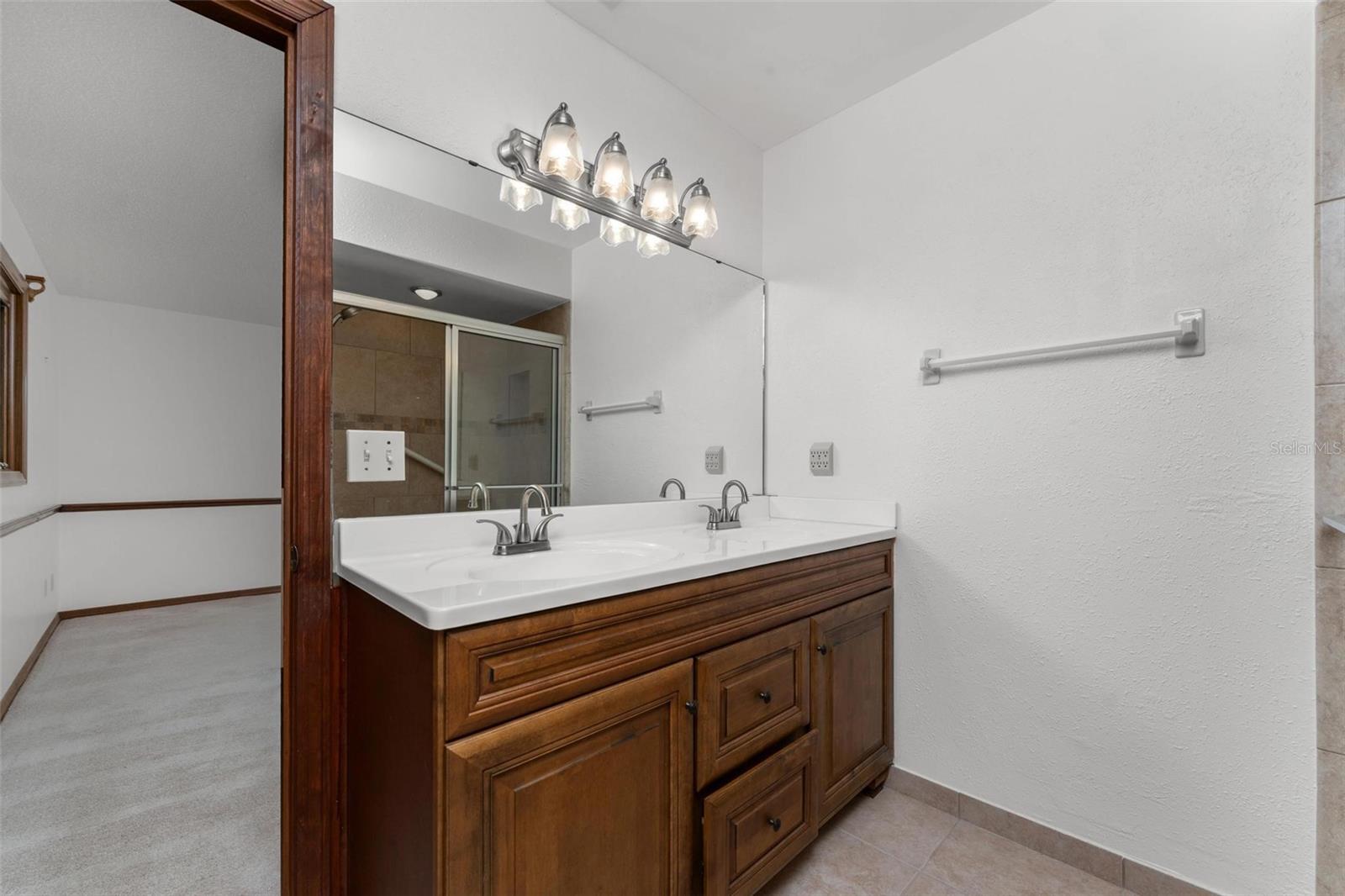 Image 43 of 61 For 109 Crestwood Drive