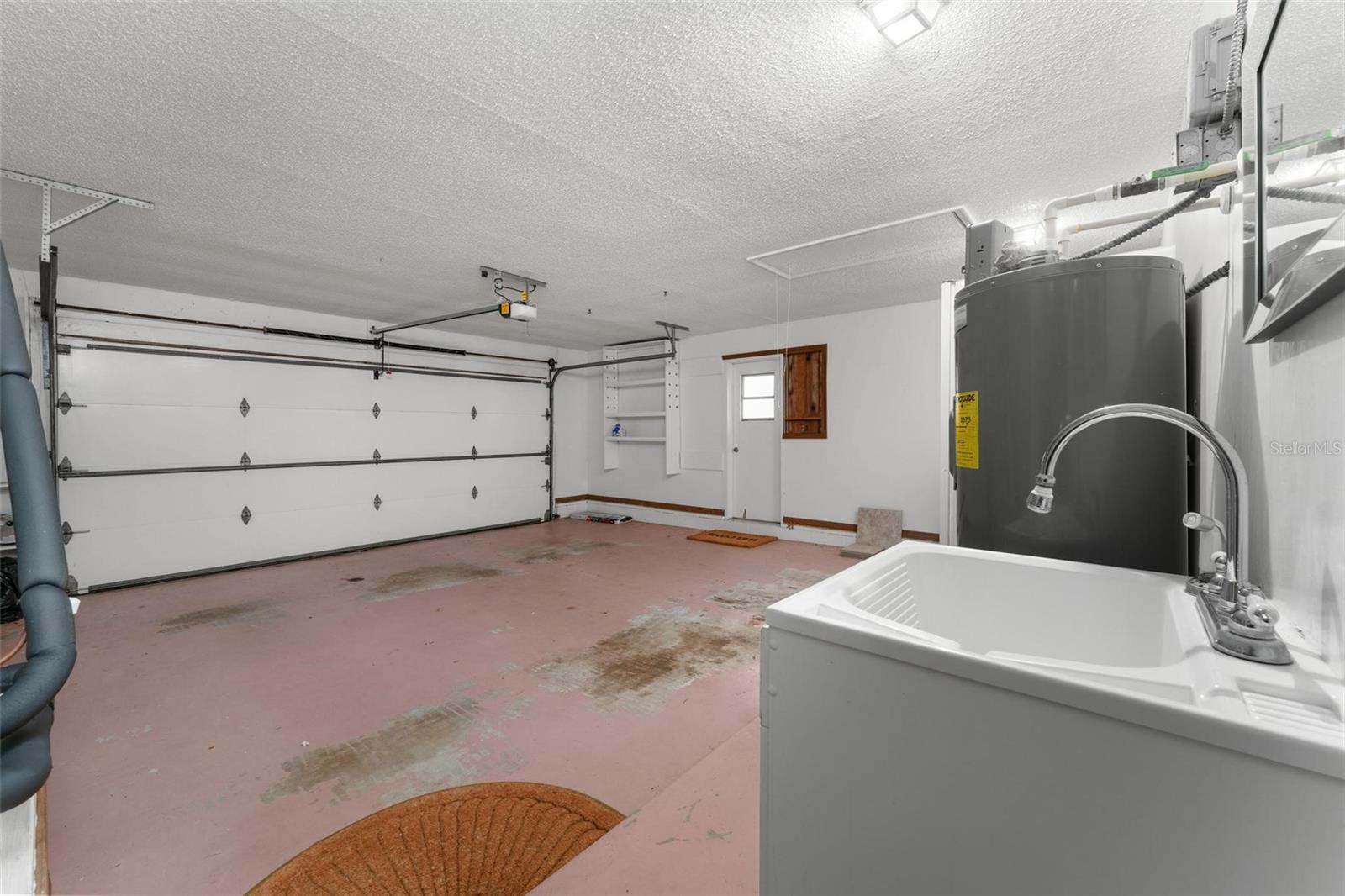 Image 48 of 61 For 109 Crestwood Drive