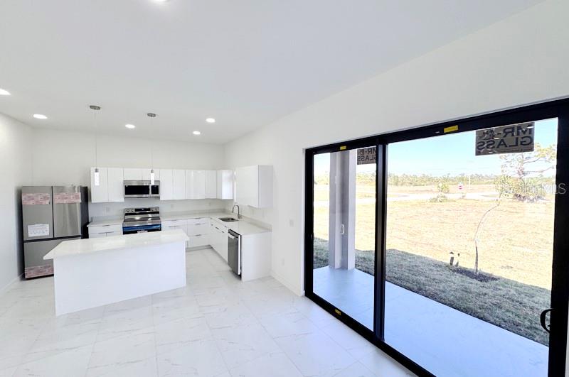 Image 17 of 29 For 3927 40th Terrace