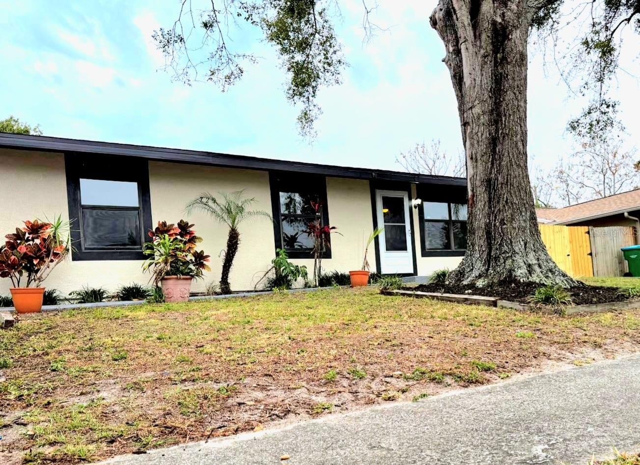 Image 2 of 21 For 722 Eagle Avenue