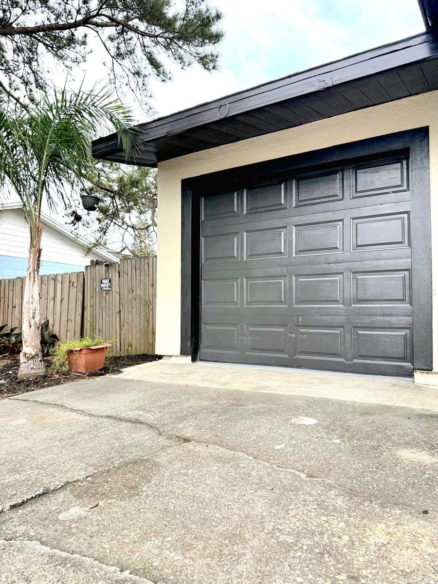 Image 4 of 21 For 722 Eagle Avenue