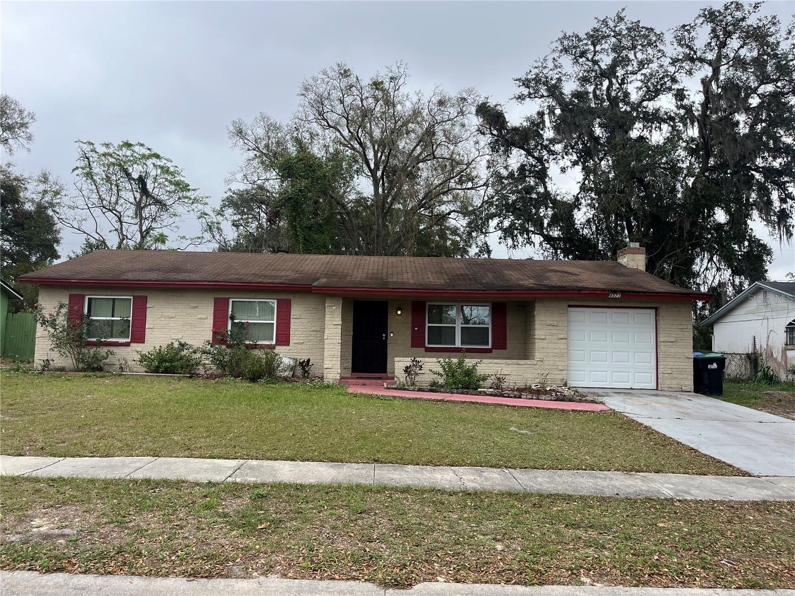 Listing Details for 4571 La Vista Road, ORLANDO, FL 32808