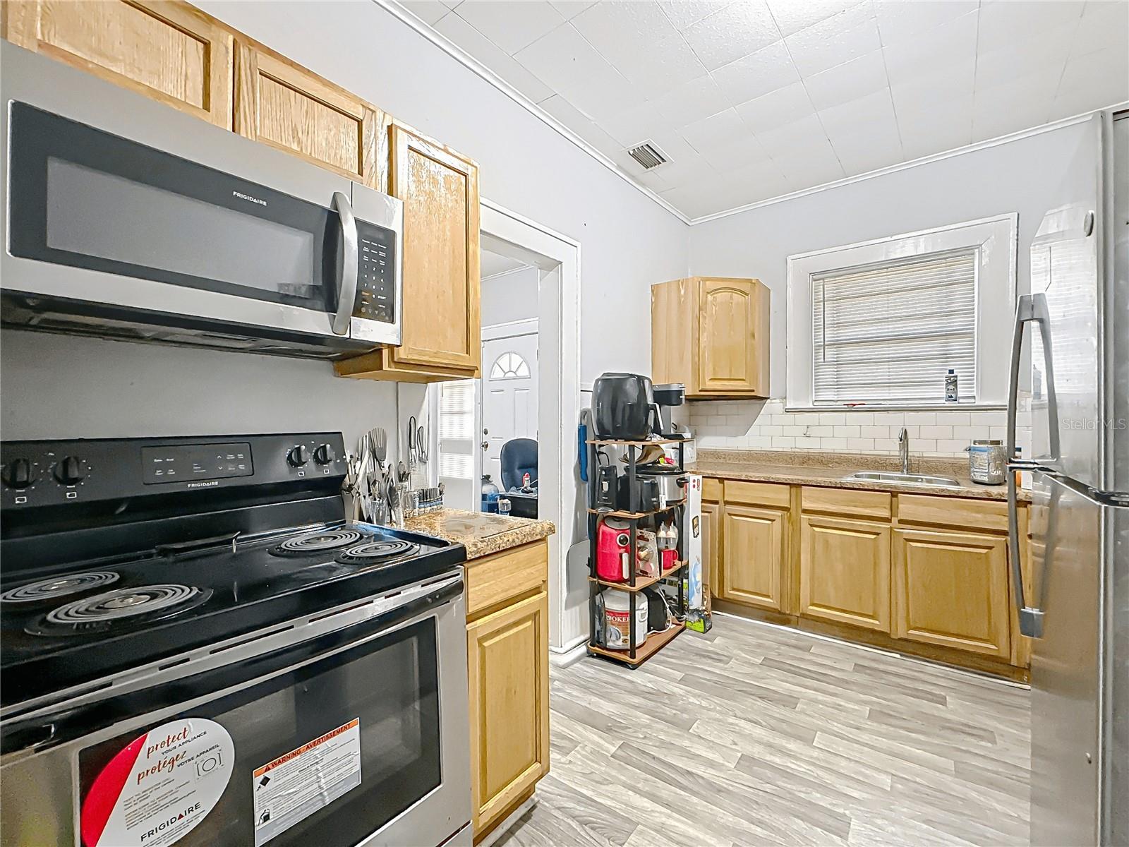 Image 5 of 8 For 141 22nd Street