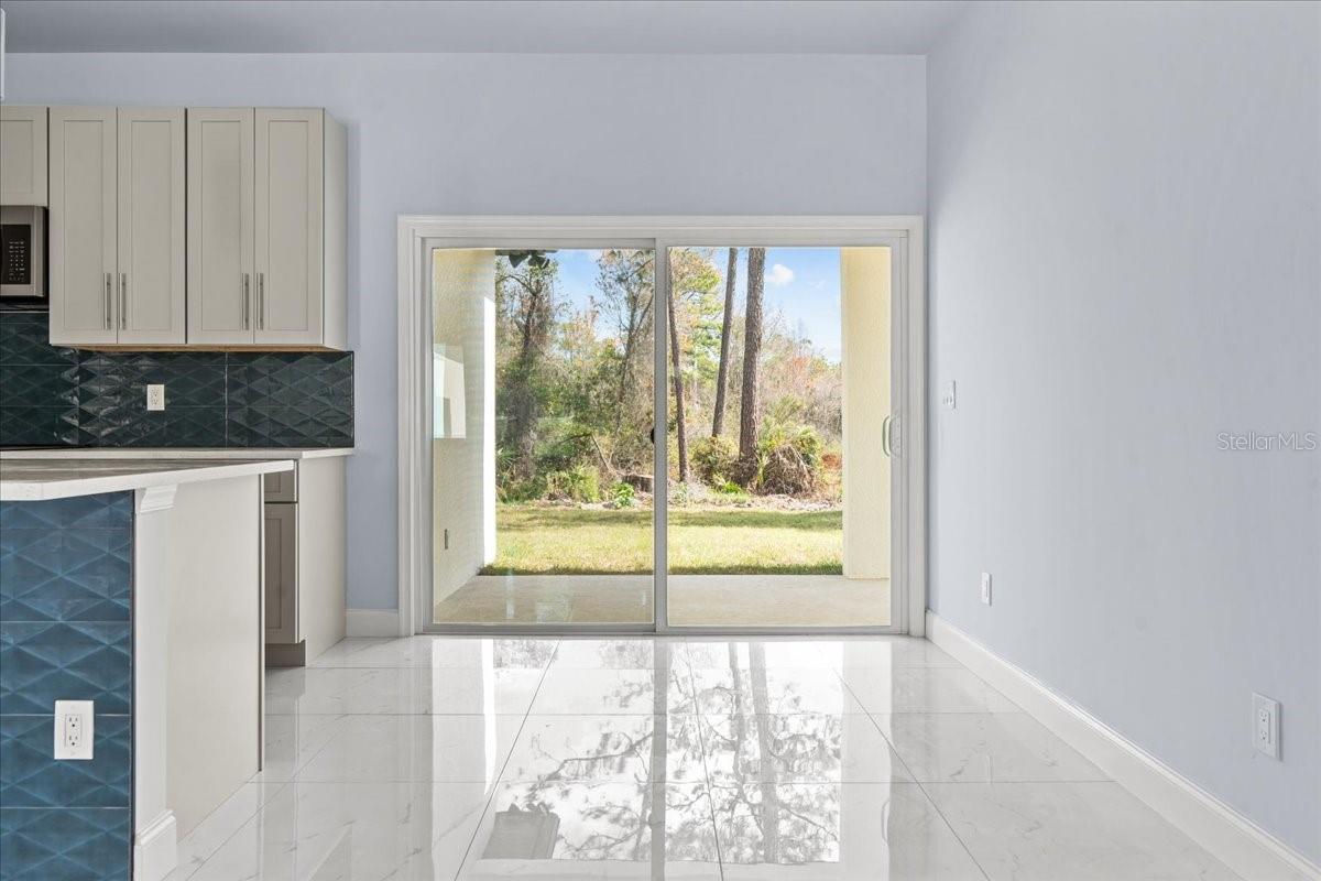 Image 11 of 38 For 2875 Slater Drive