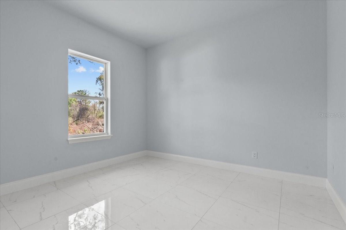 Image 29 of 38 For 2875 Slater Drive