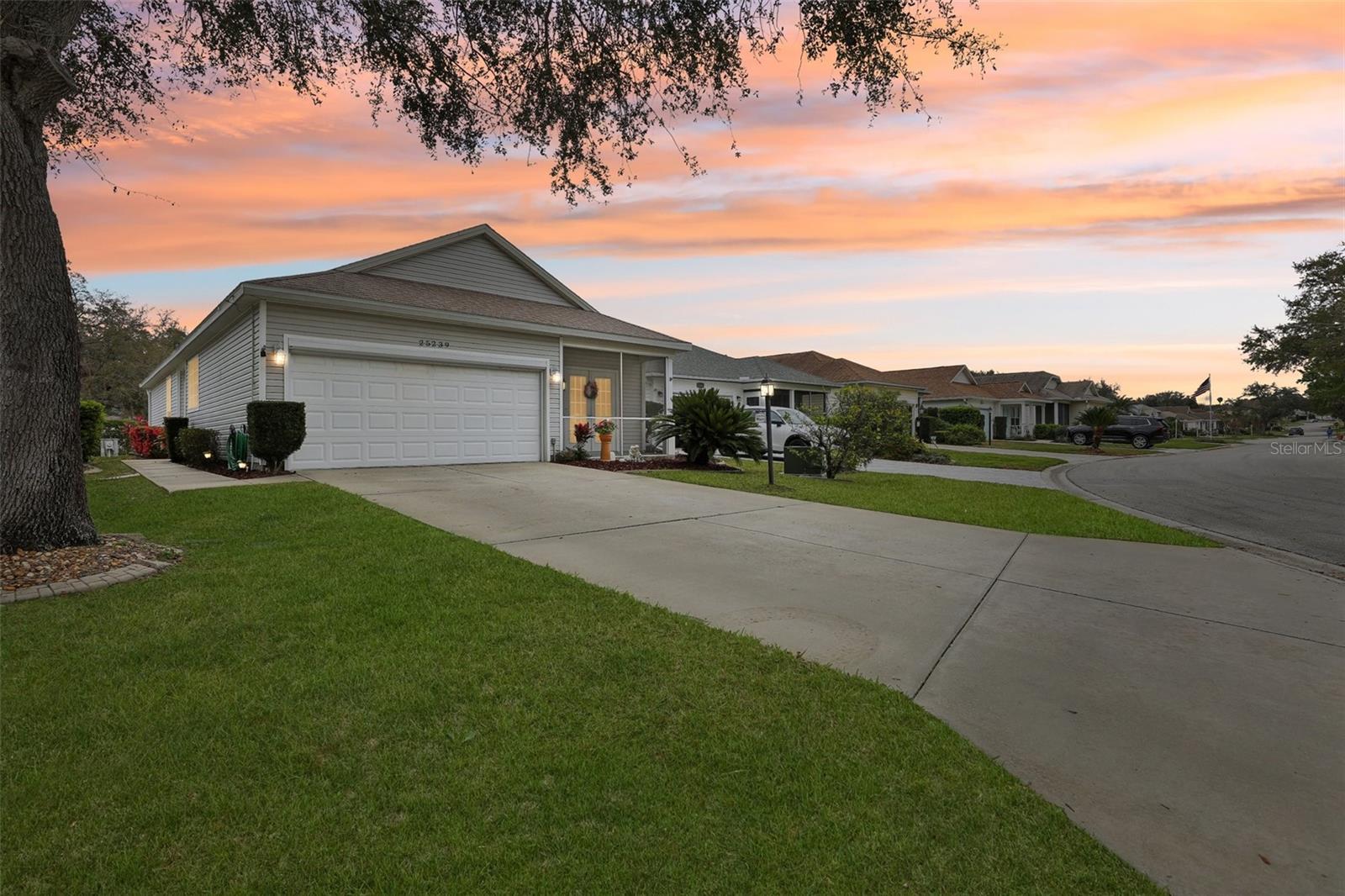 Details for 25239 Cranes Roost Circle, LEESBURG, FL 34748