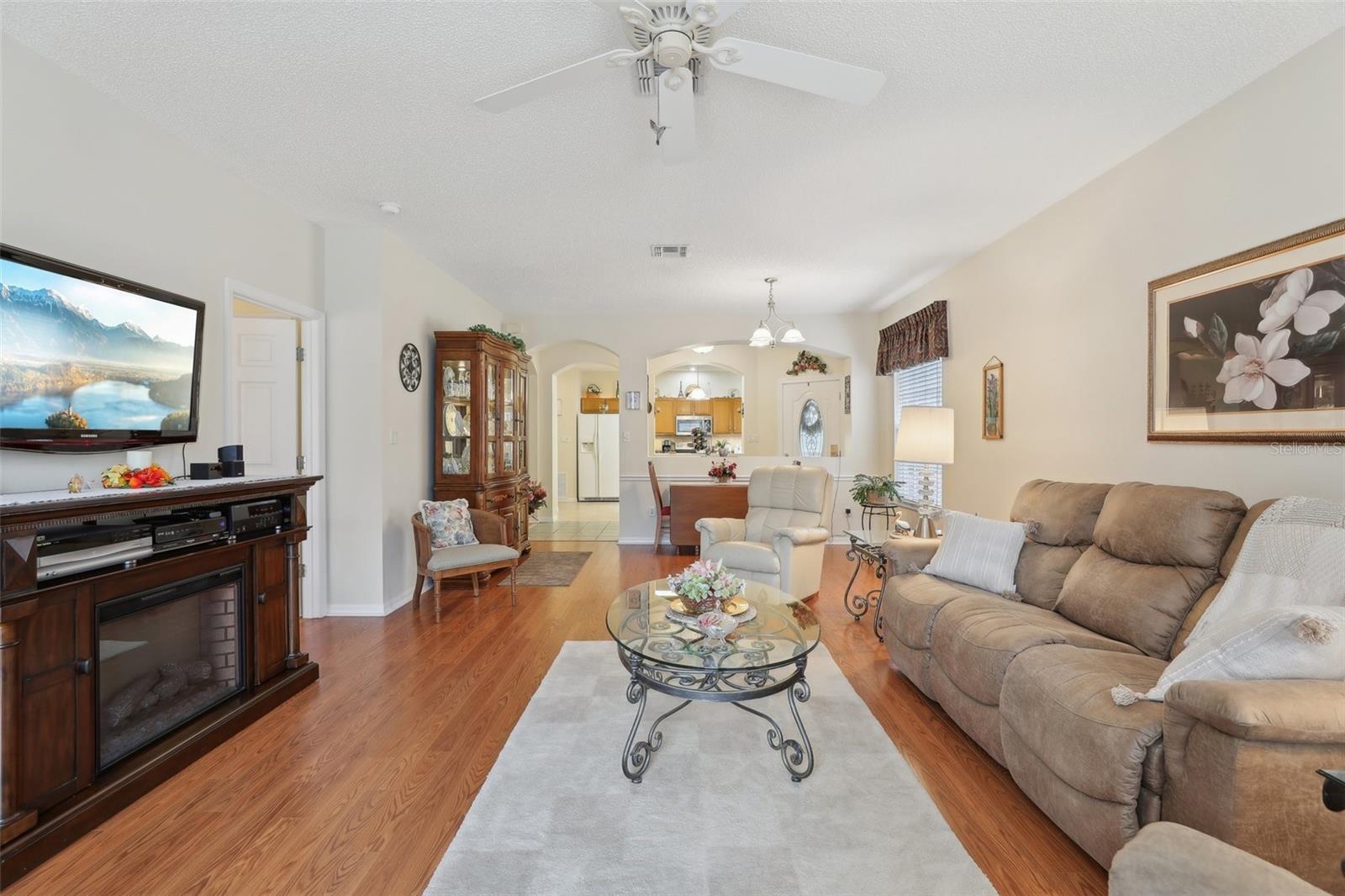 Image 12 of 58 For 25239 Cranes Roost Circle
