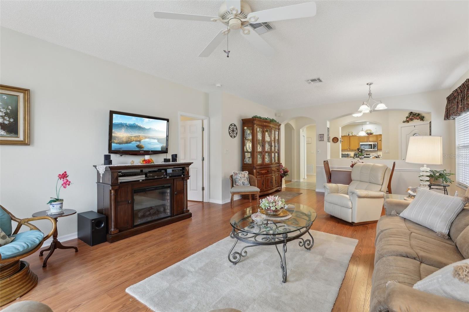 Image 13 of 58 For 25239 Cranes Roost Circle