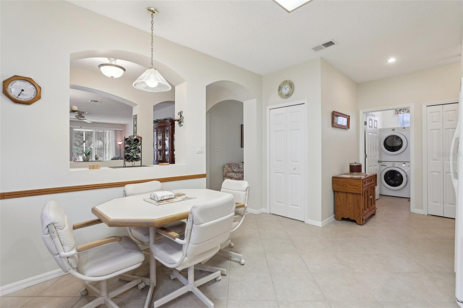 Image 14 of 58 For 25239 Cranes Roost Circle