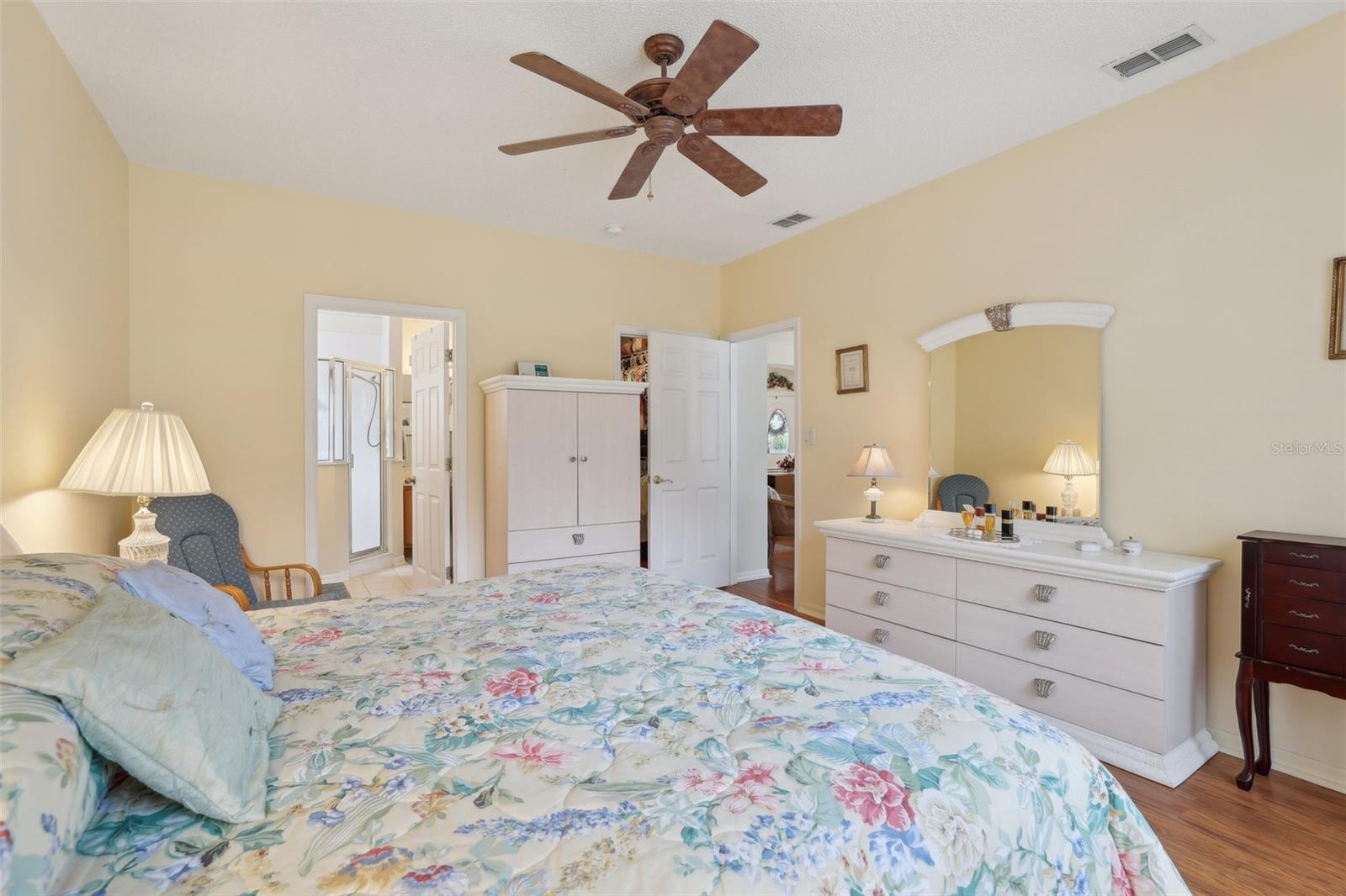 Image 24 of 58 For 25239 Cranes Roost Circle