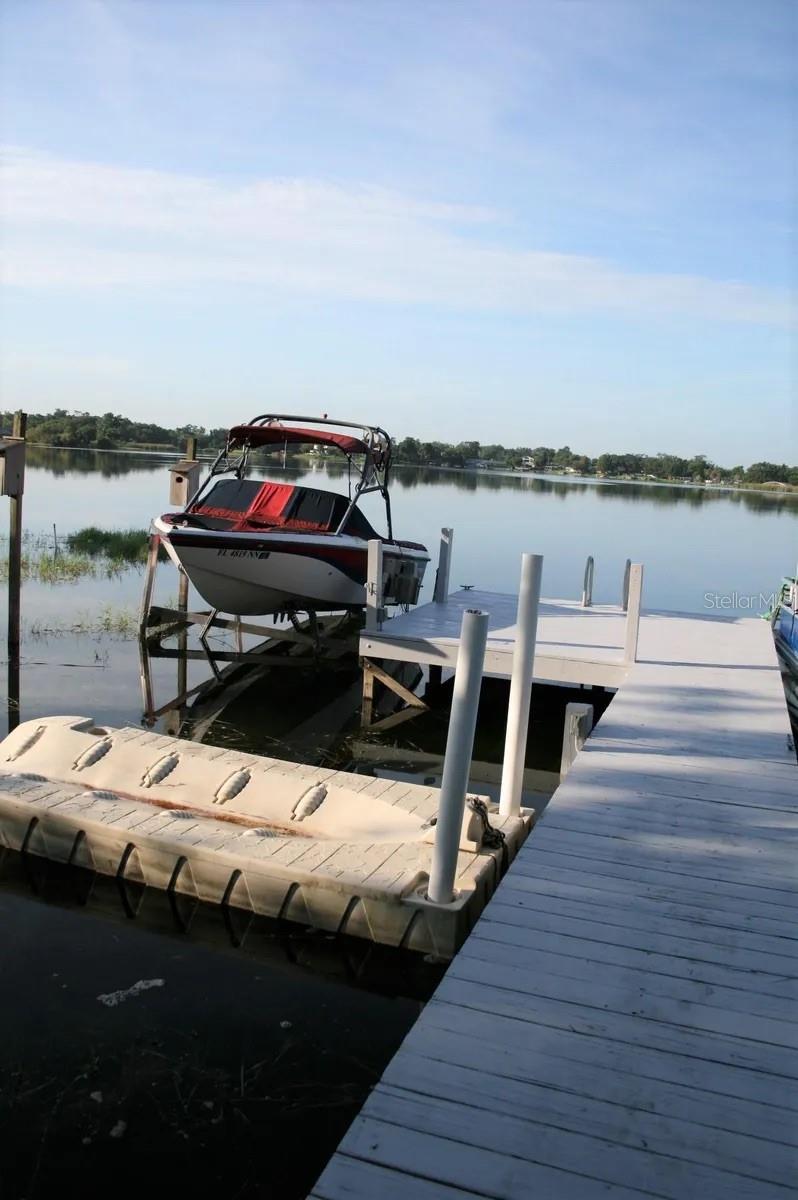 Image 23 of 26 For 886 Lake Holden Point