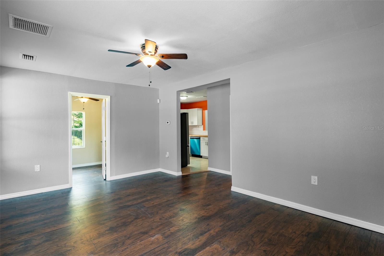 Image 5 of 26 For 31444 Orange Street