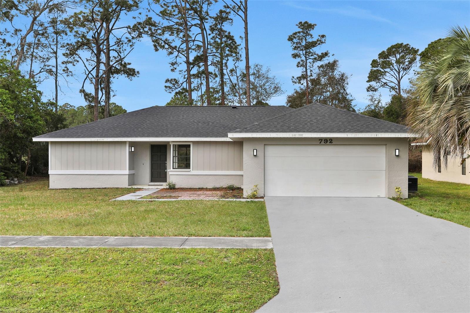 Image 2 of 44 For 792 Gilda Drive