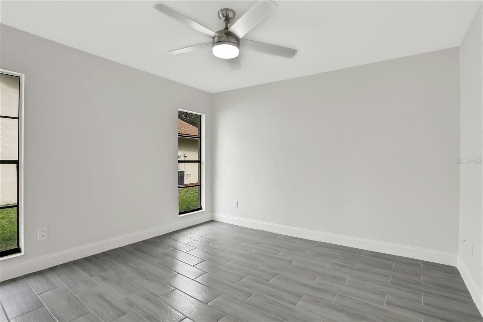 Image 30 of 44 For 792 Gilda Drive