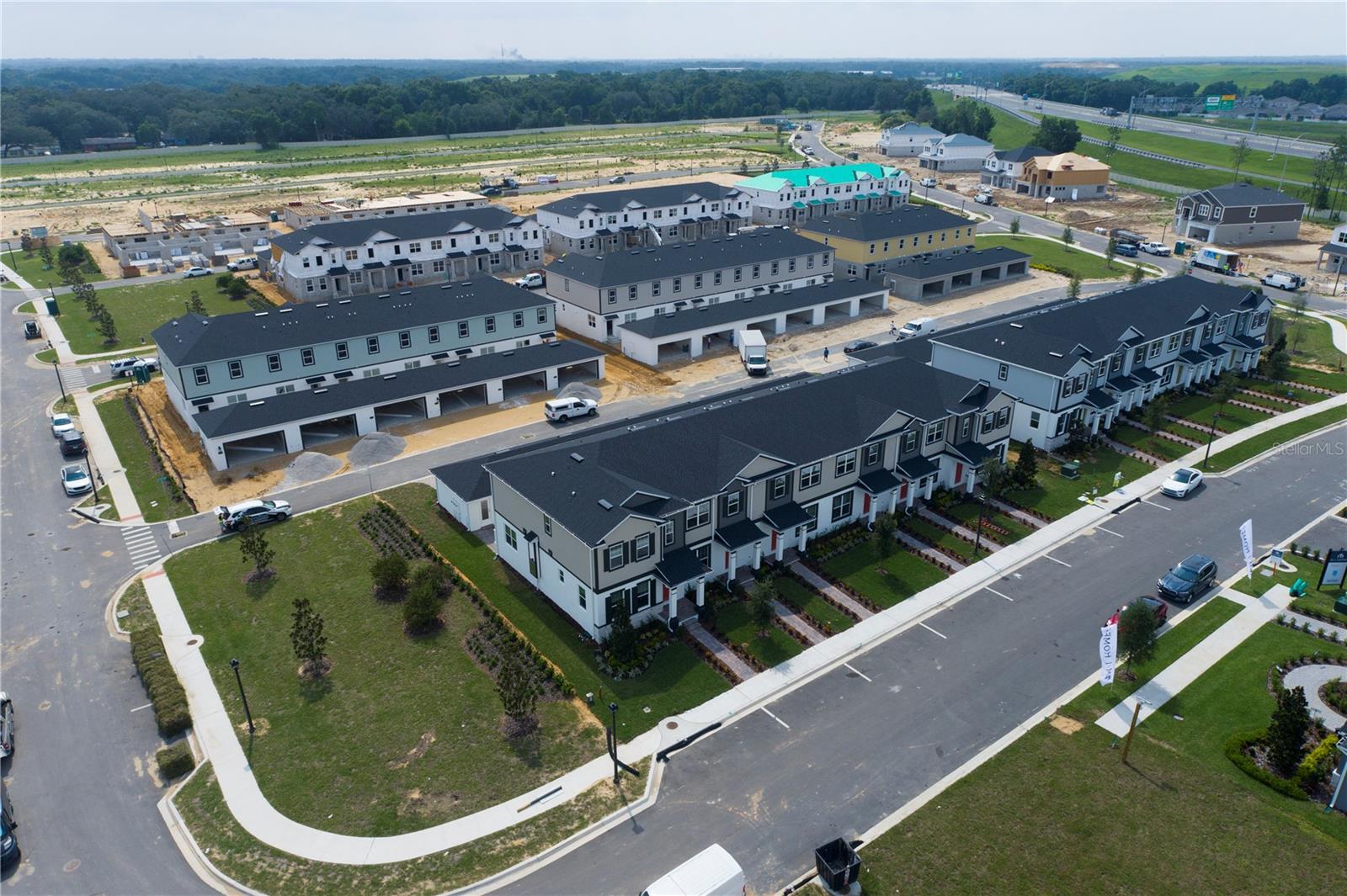 Image 35 of 44 For 804 Pointe Emerson Boulevard