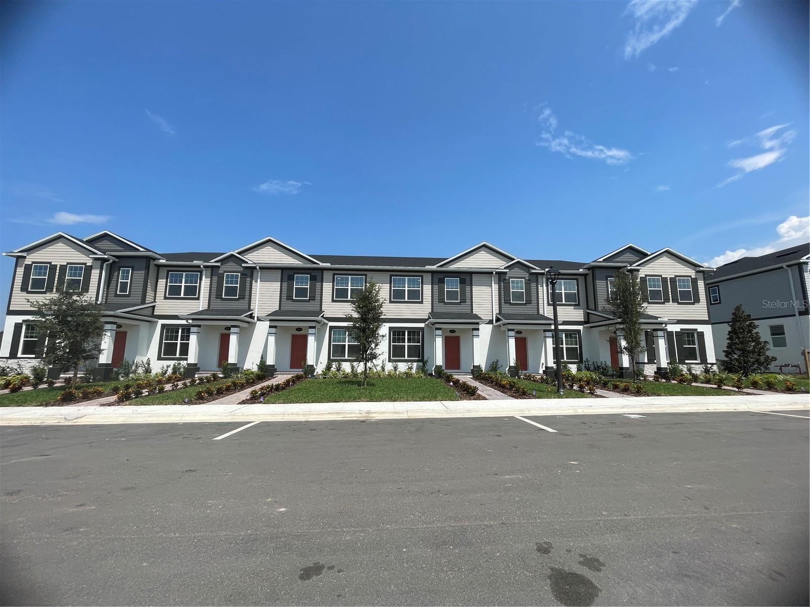 Image 41 of 44 For 804 Pointe Emerson Boulevard