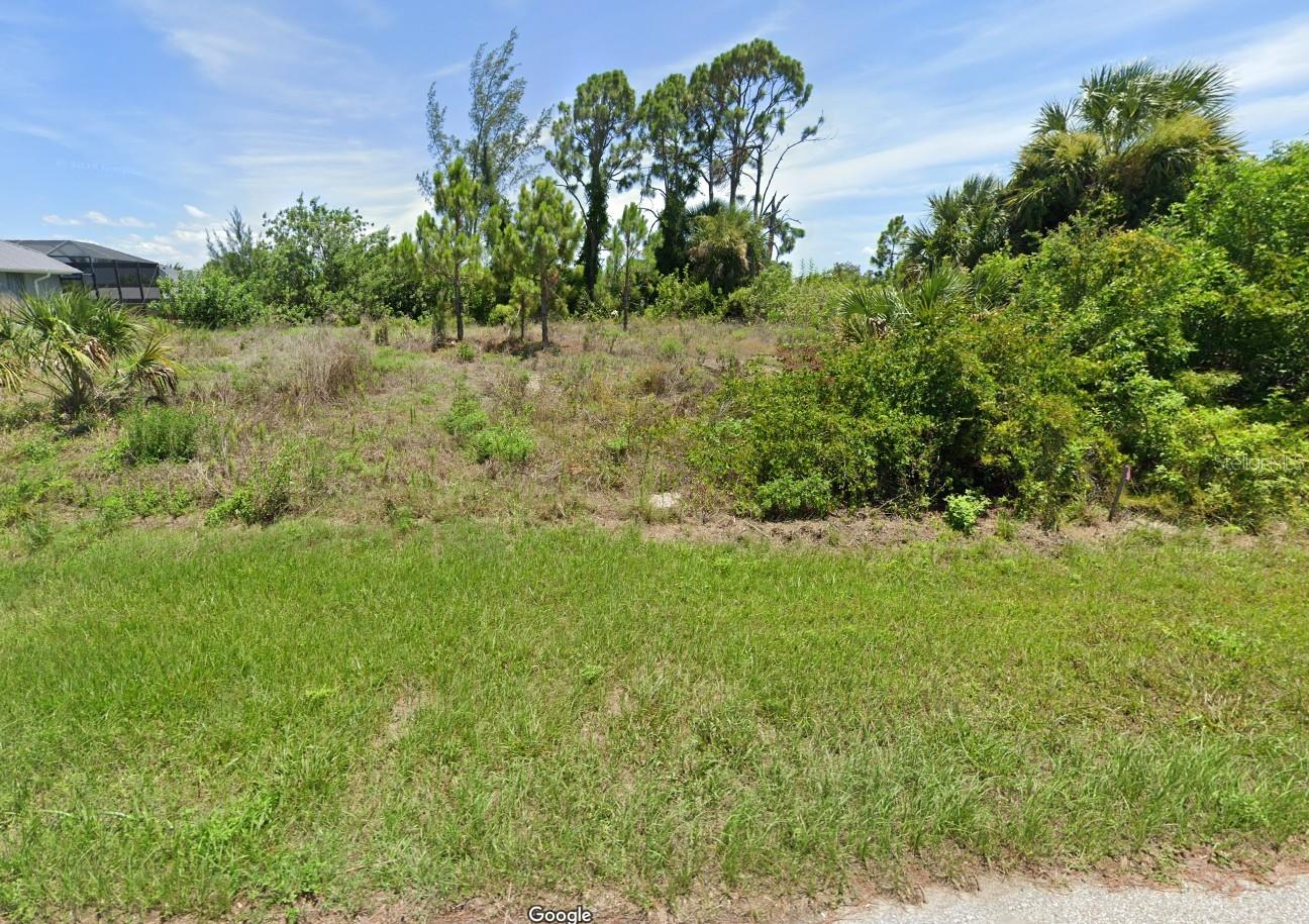 Image 2 of 5 For 15664 Aldama Circle