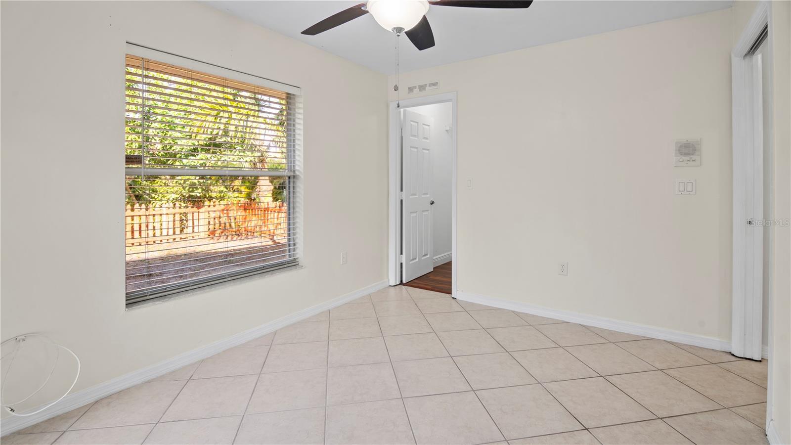 Image 18 of 33 For 621 Edison Avenue