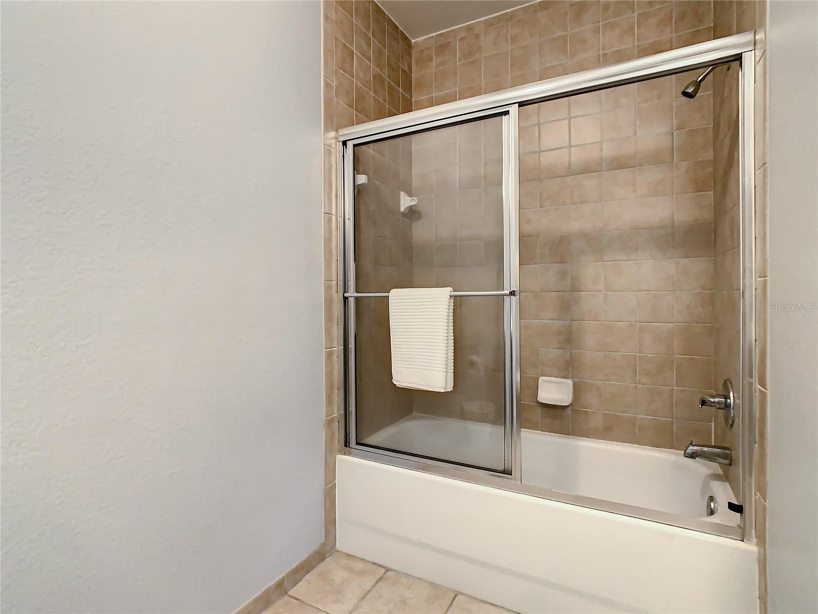 Image 13 of 18 For 3175 Feltrim Place 304