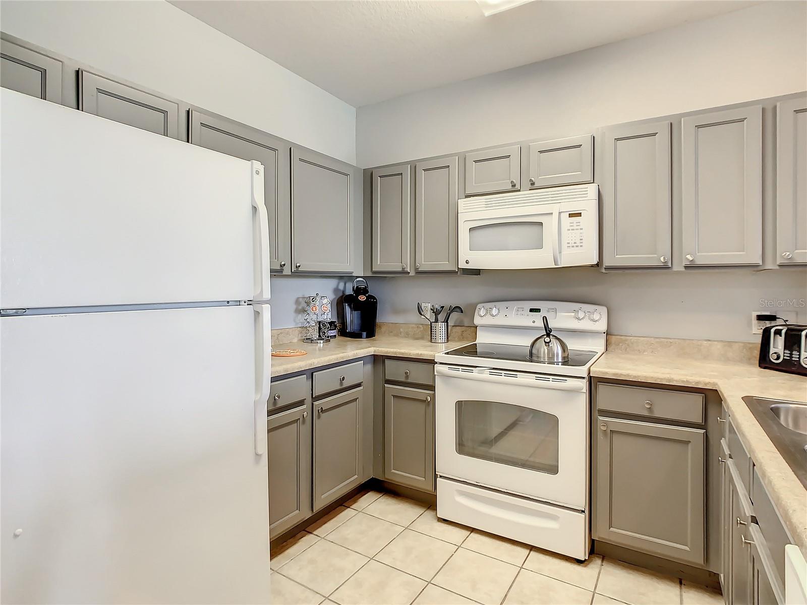 Image 5 of 18 For 3175 Feltrim Place 304