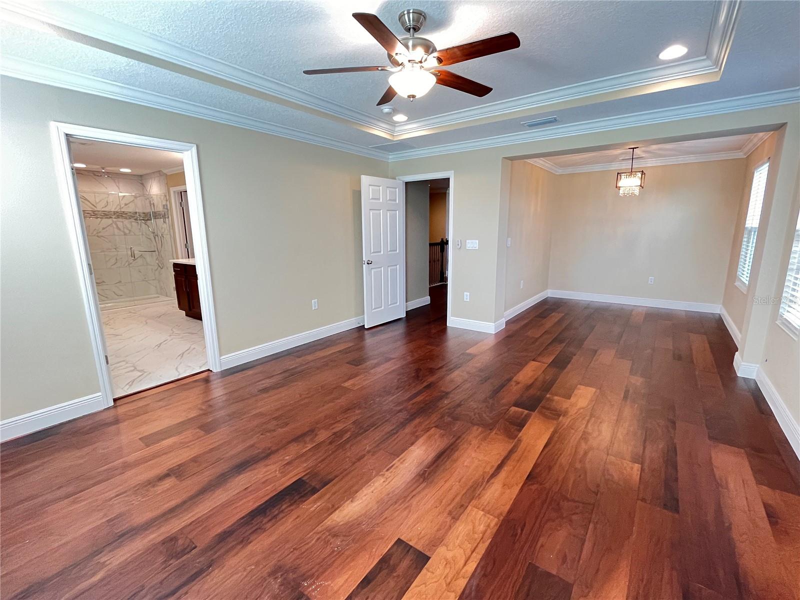 Image 18 of 58 For 14315 Crestavista Avenue
