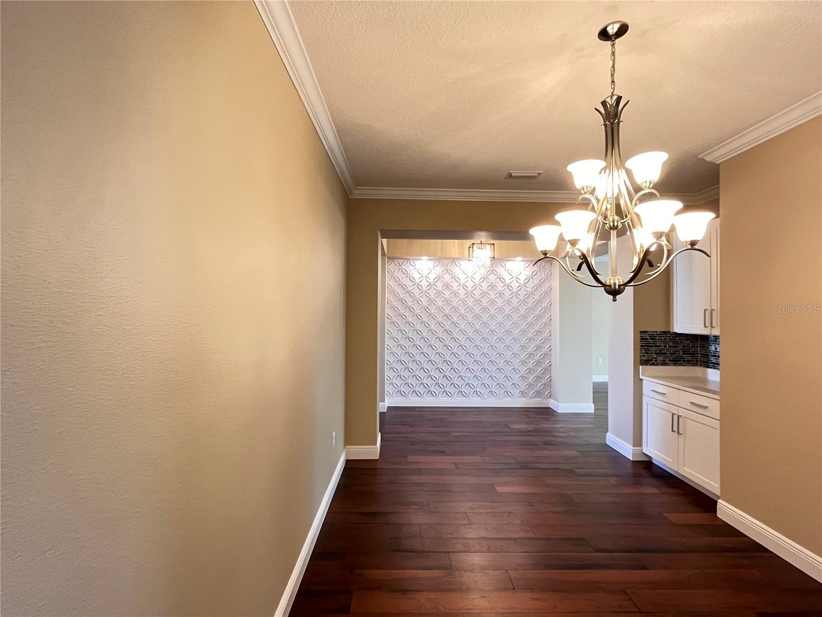 Image 45 of 58 For 14315 Crestavista Avenue