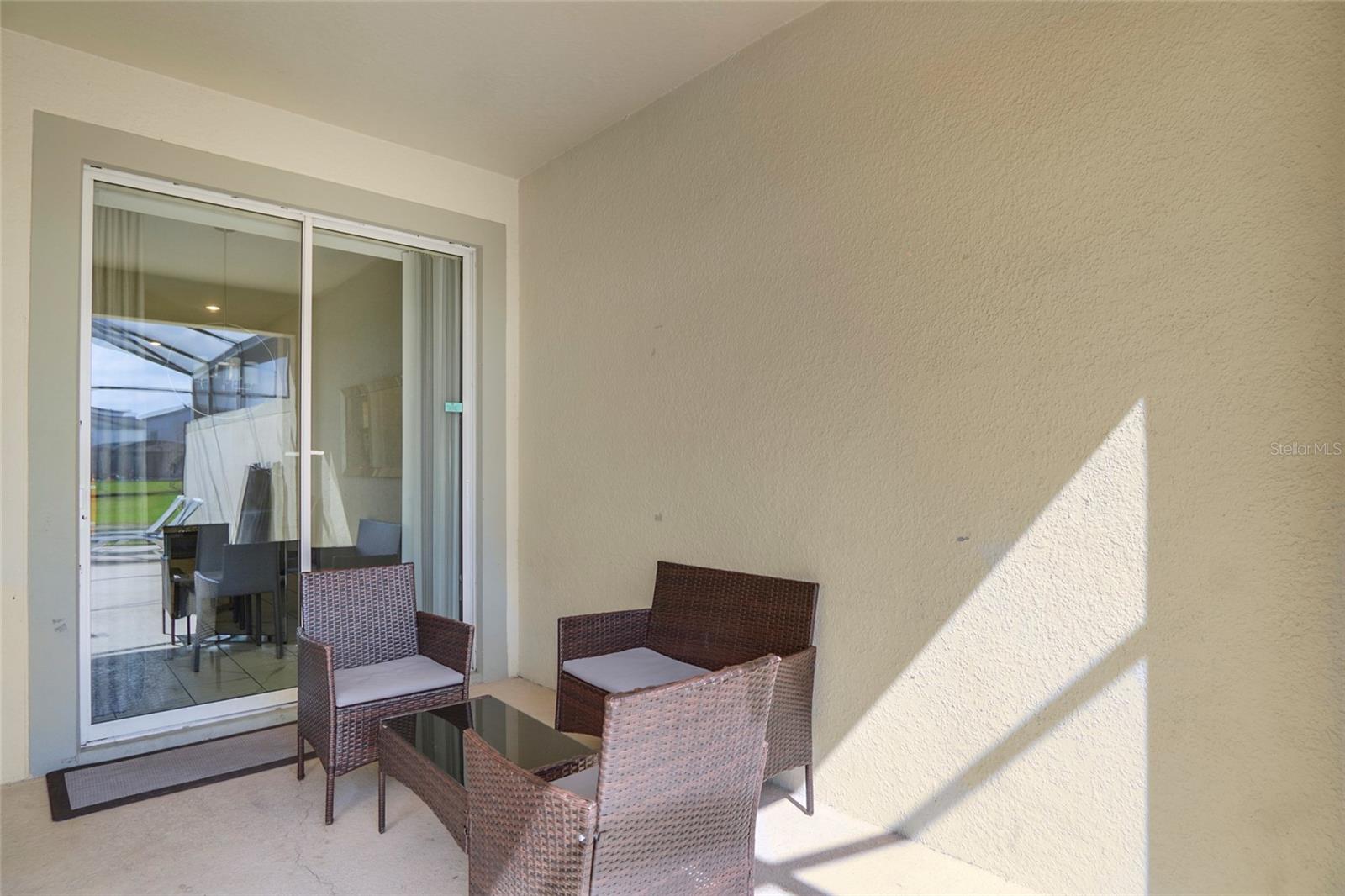 Image 19 of 57 For 4841 Romeo Circle