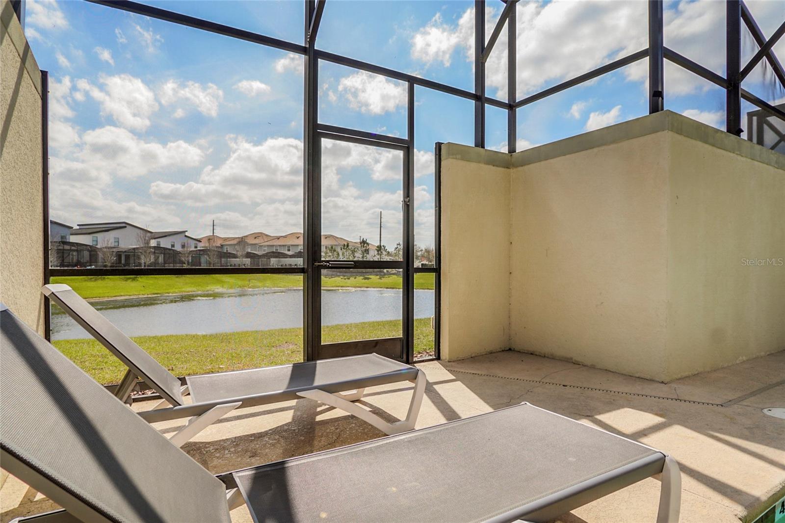 Image 4 of 57 For 4841 Romeo Circle