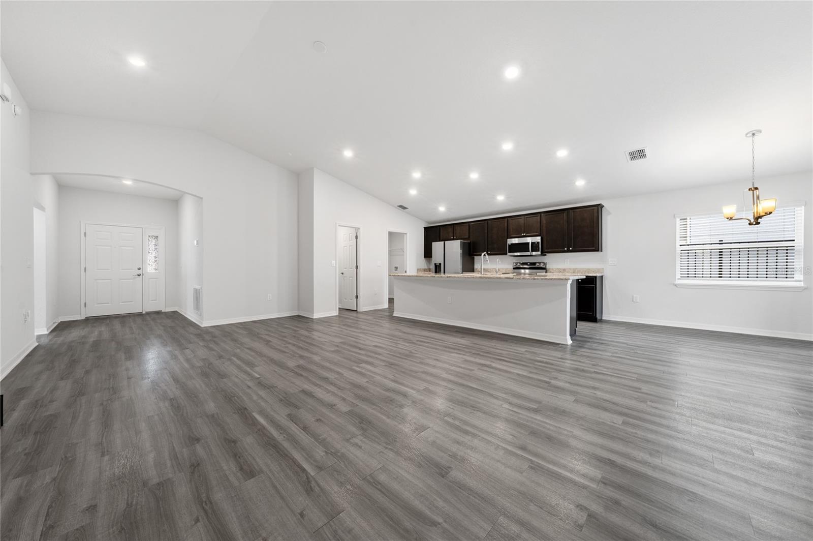Image 4 of 15 For 1760 Astrid Road