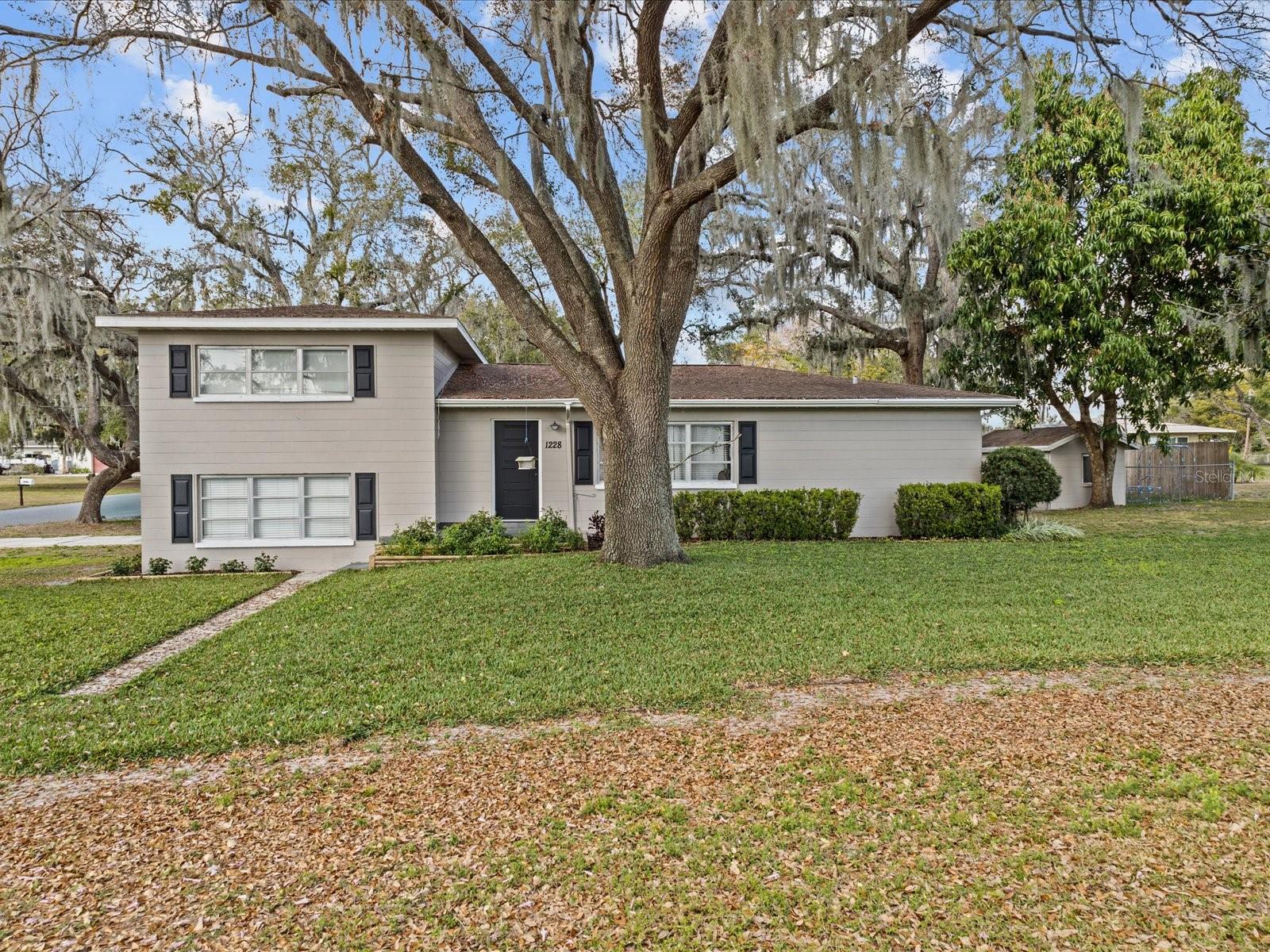 Details for 1228 Walker Circle S, LAKELAND, FL 33805