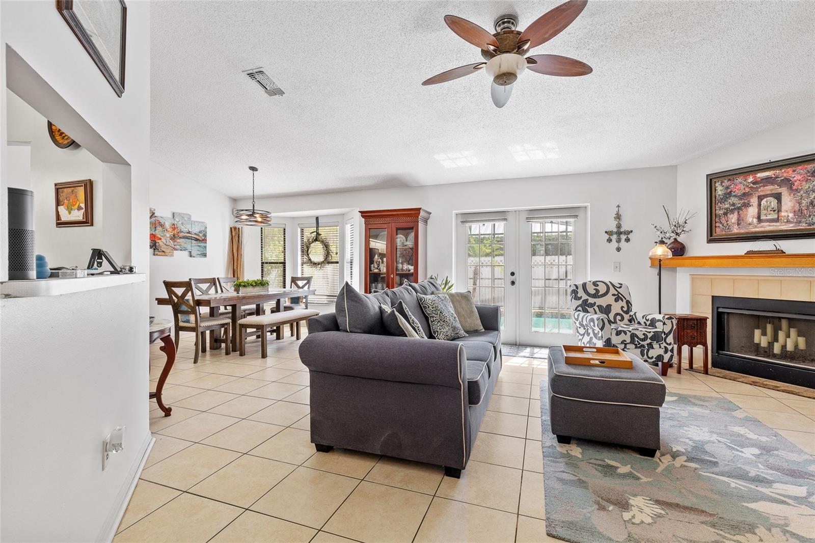 Image 4 of 29 For 5267 Crisfield Court