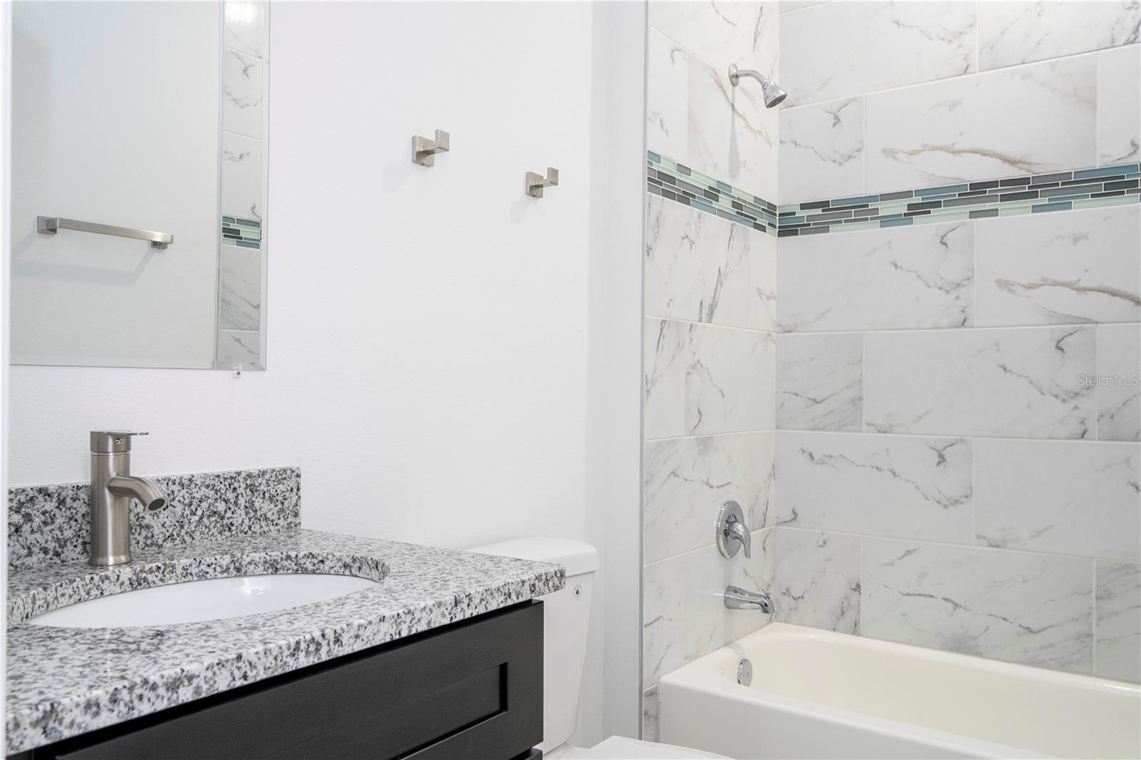 Listing photo id 20 for 3812 Eunice Drive