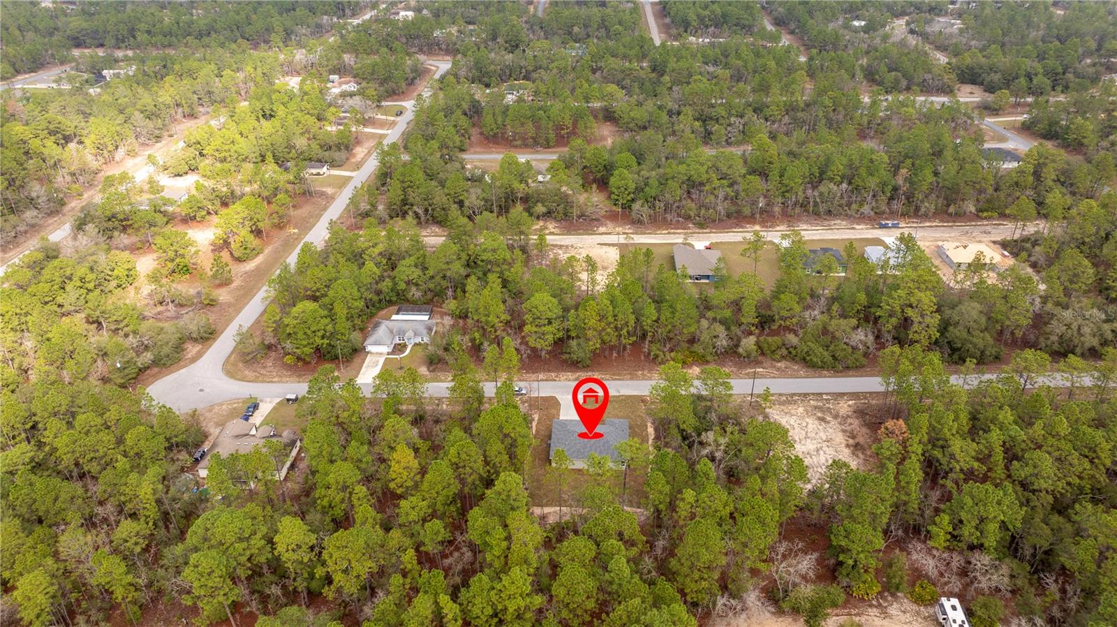 Listing photo id 50 for 3812 Eunice Drive