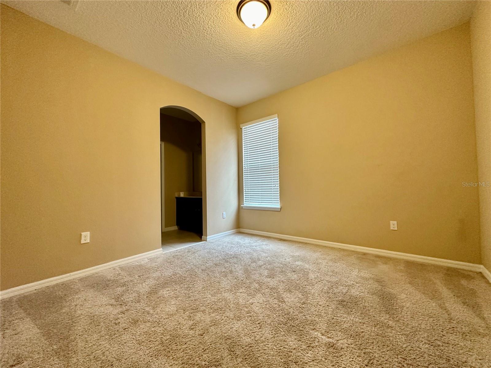 Image 15 of 23 For 1610 Mohegan Boulevard
