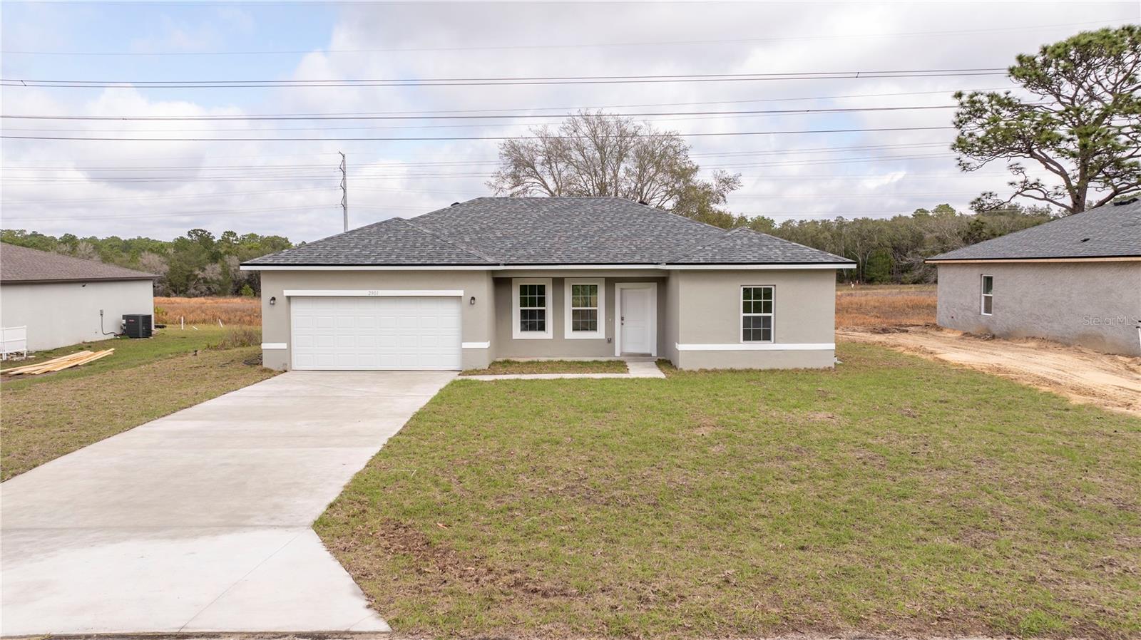 Listing photo id 56 for 2901 Redgate Drive
