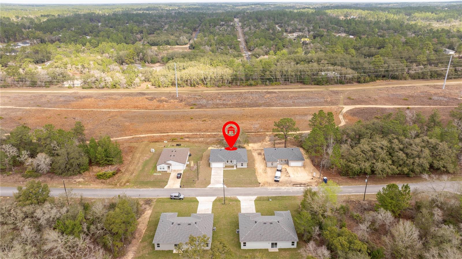Listing photo id 57 for 2901 Redgate Drive