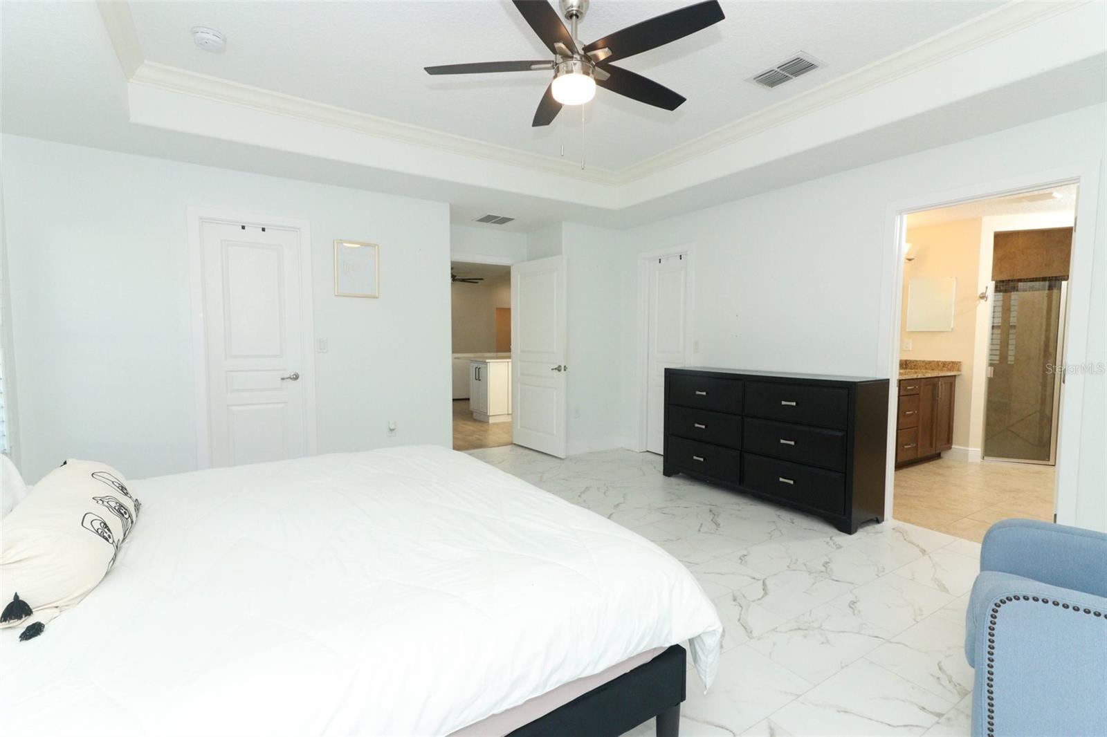Image 21 of 56 For 9716 Royal Vista Avenue