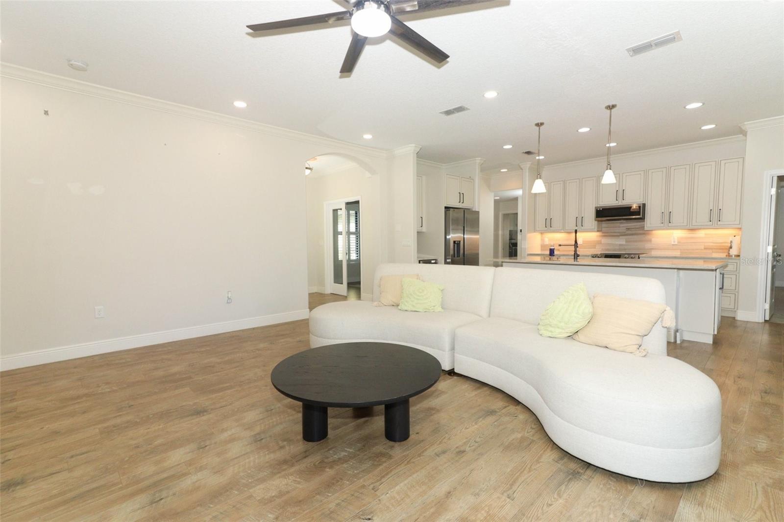 Image 7 of 56 For 9716 Royal Vista Avenue