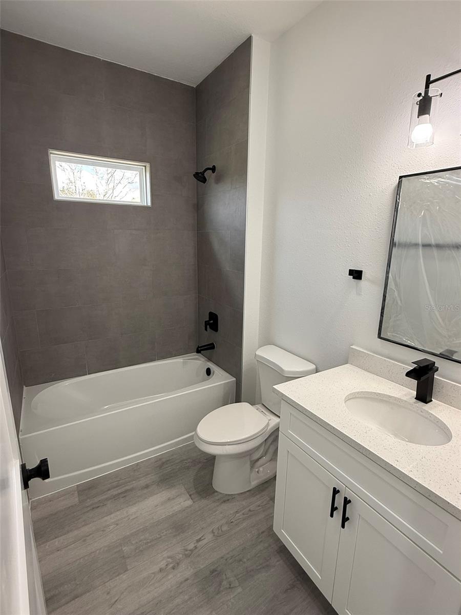 Image 27 of 38 For 2703 Sw 162nd Street Road