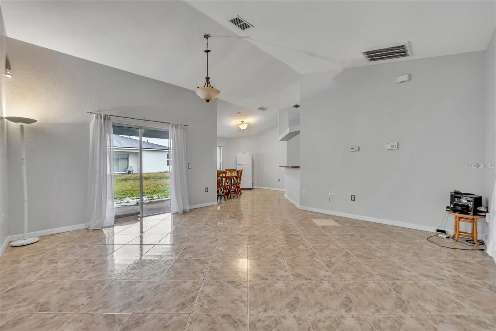 Image 10 of 29 For 609 Bluebill Lane
