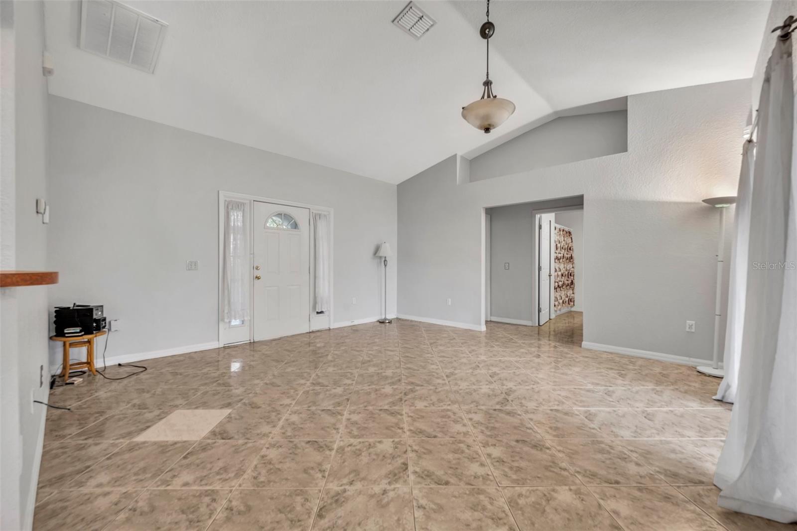 Image 12 of 29 For 609 Bluebill Lane