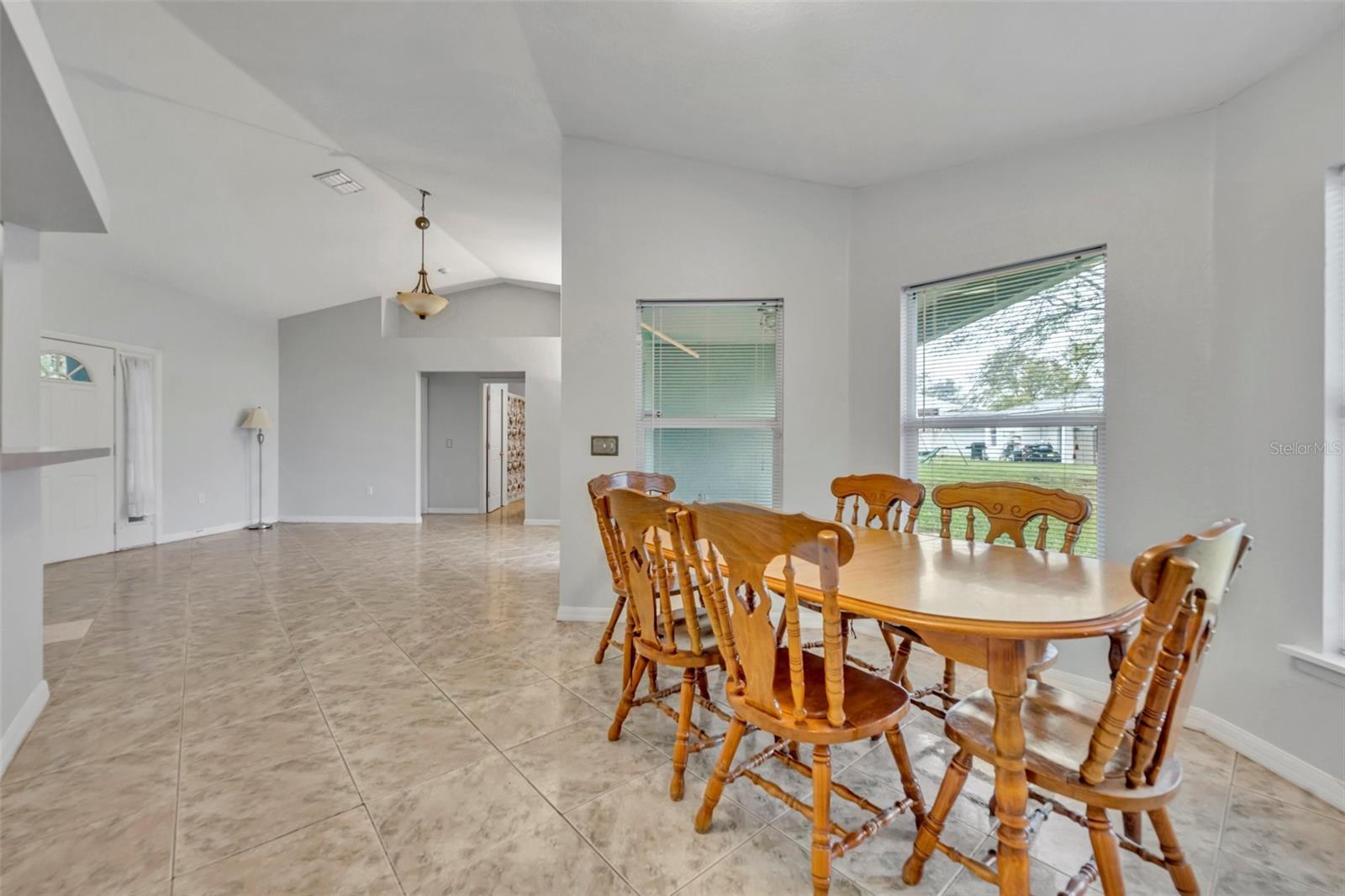 Image 15 of 29 For 609 Bluebill Lane